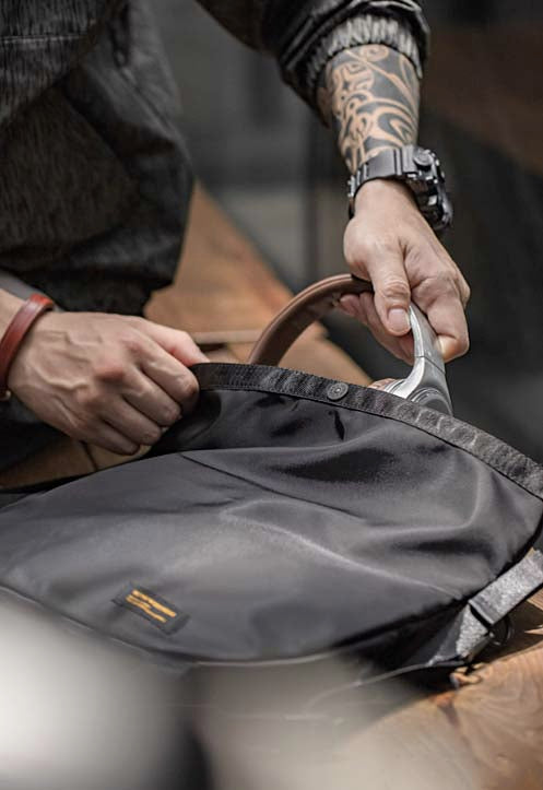 918 Zoko Messenger Bag
