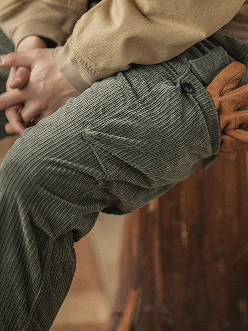 568 Kuo Corduroy Cargo Joggers
