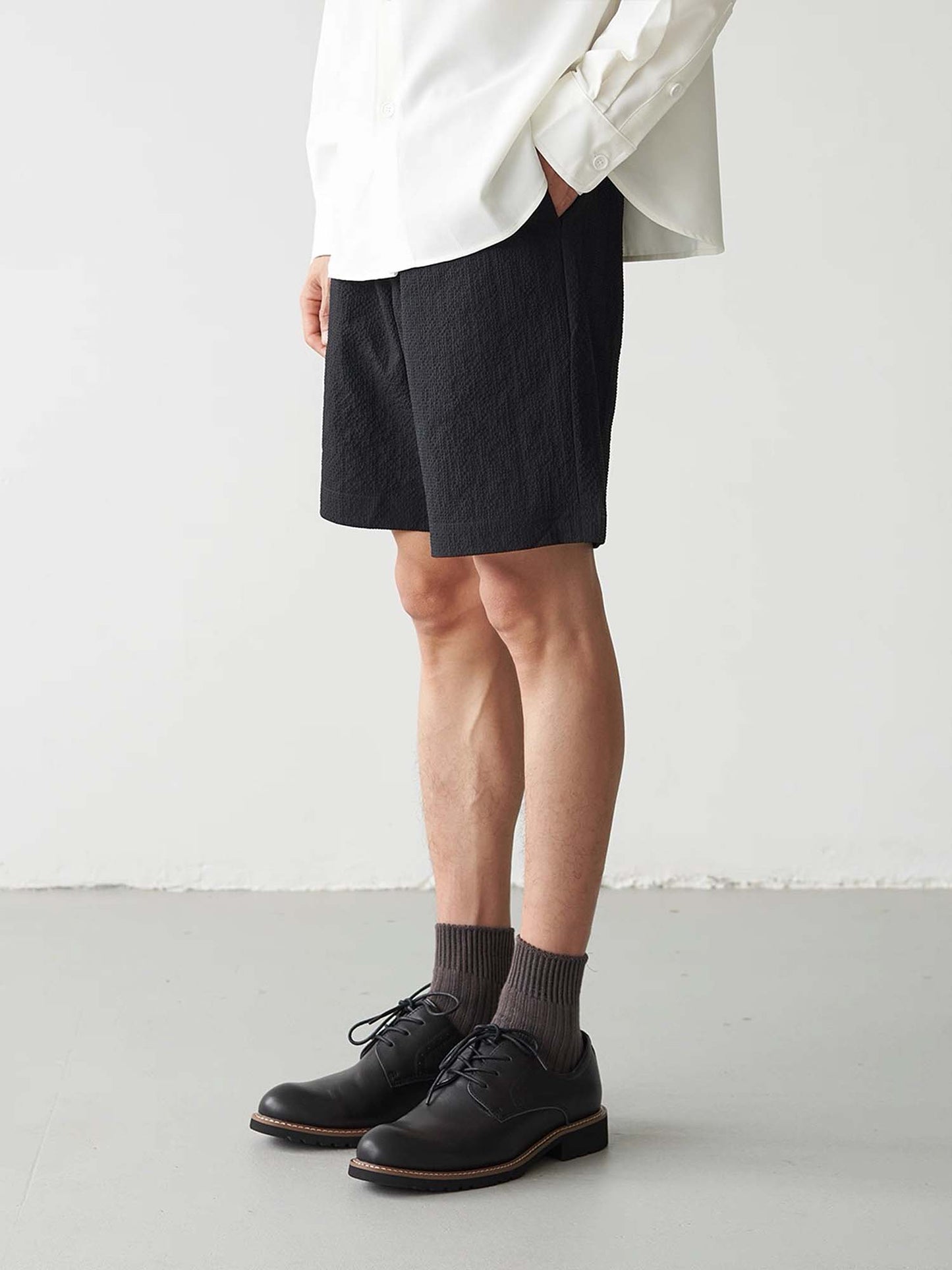 763 Sloane Textured Shorts