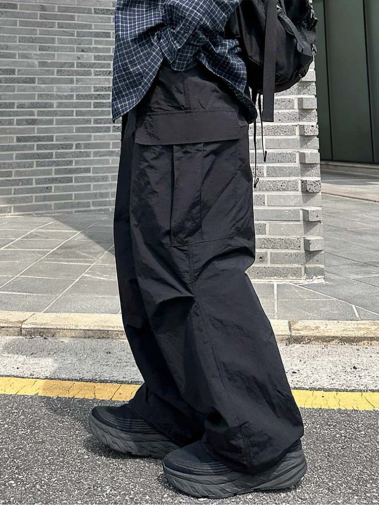 541 Hochu Cargo Parachute Pants