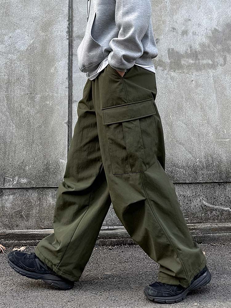 541 Hochu Cargo Parachute Pants