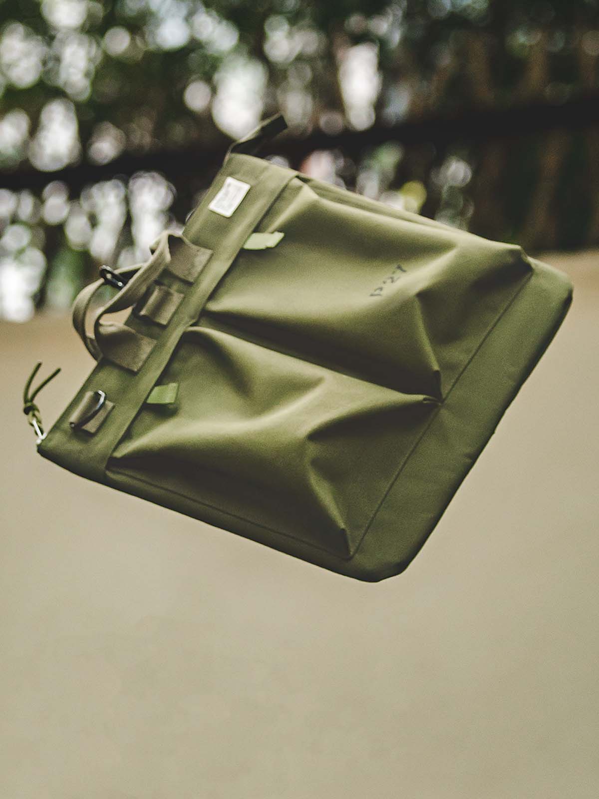 917 Kondo Large Messenger Bag