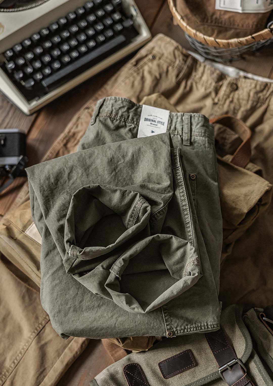 571 Kira Carpenter Workwear Trousers
