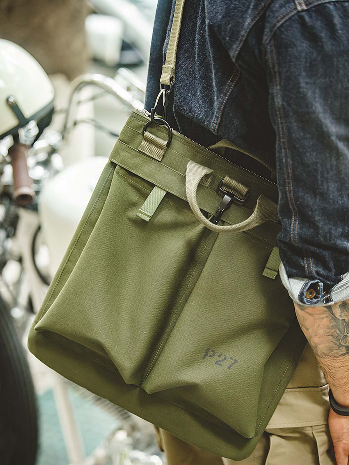 917 Kondo Large Messenger Bag