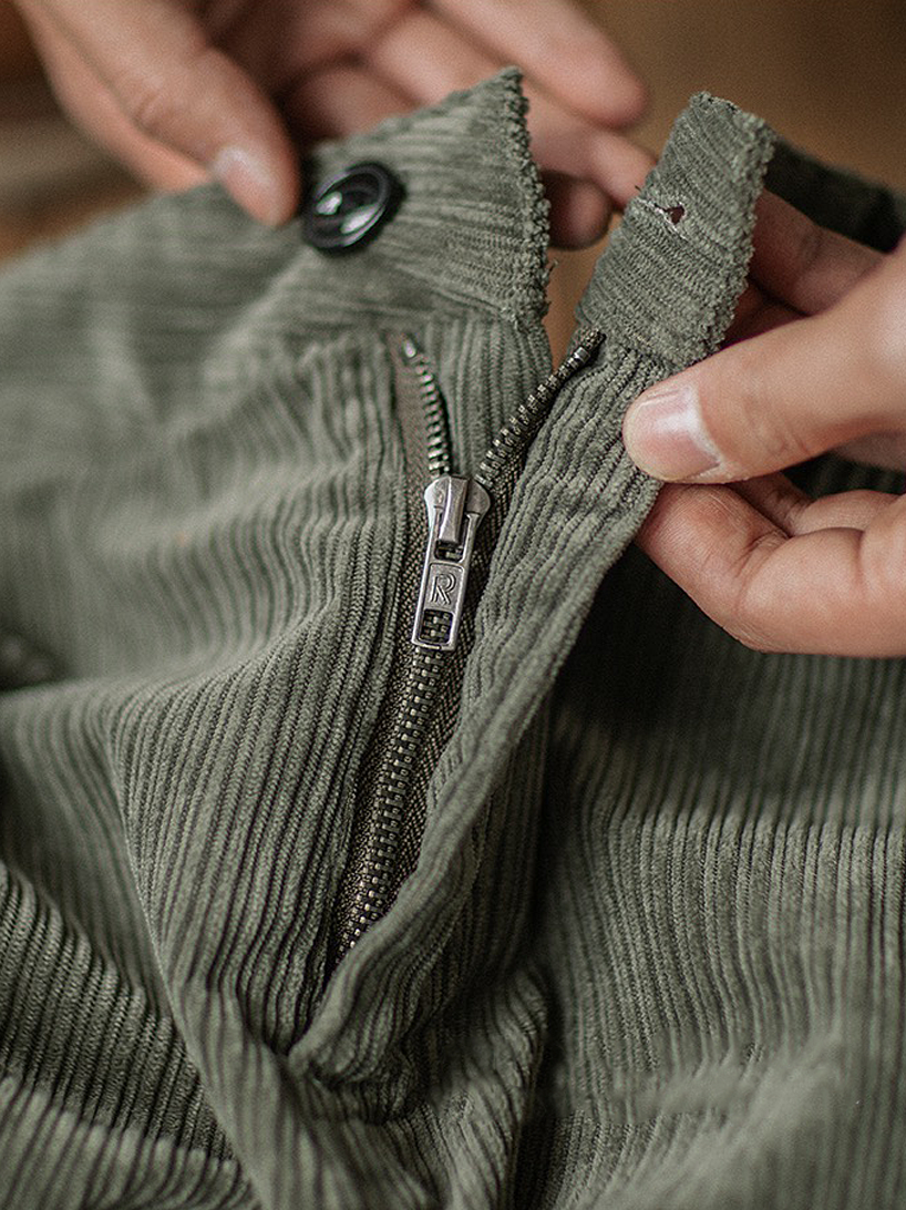 568 Kuo Corduroy Cargo Joggers
