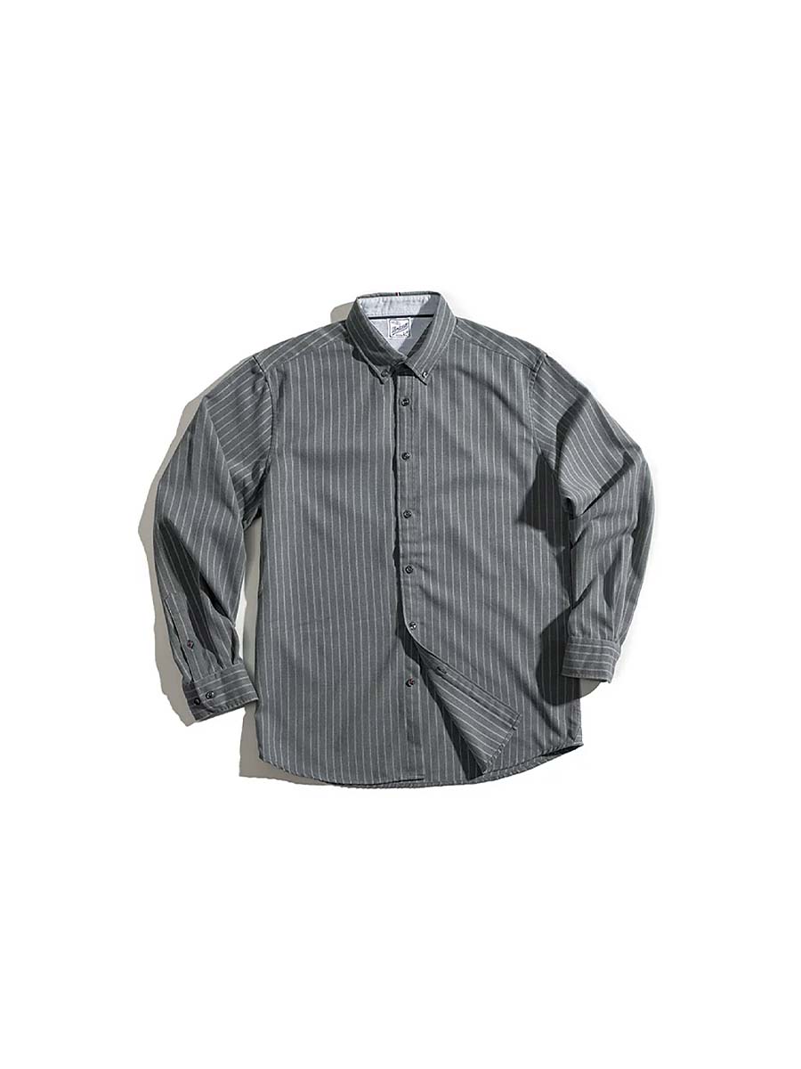 422 Makoto Pinstriped Long-Sleeved Shirt