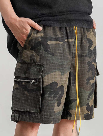 548 Mamoru Camo Shorts